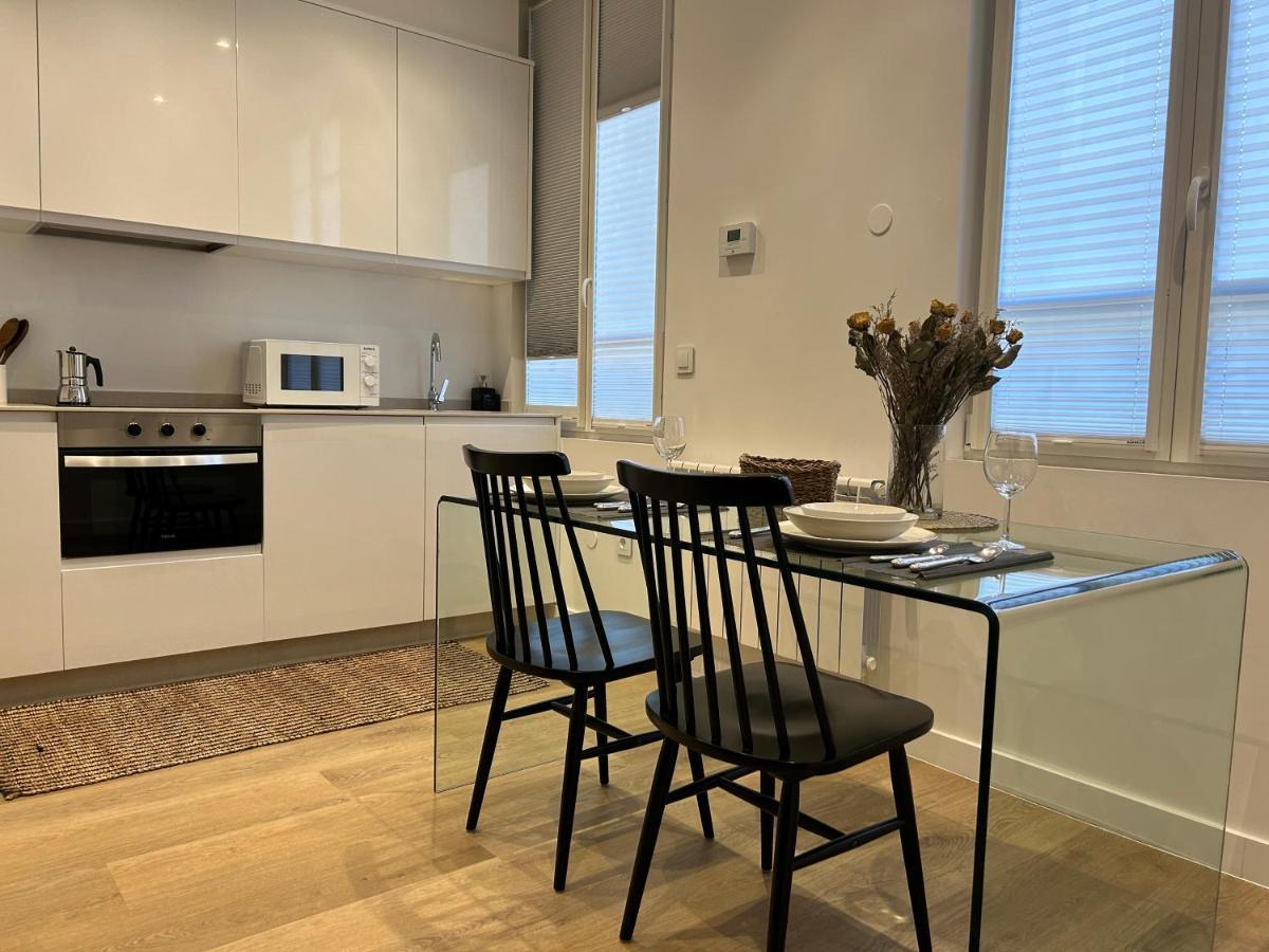 Corunaflat Apartamentos Con Encanto En El Centro De โอโกรูญา ภายนอก รูปภาพ