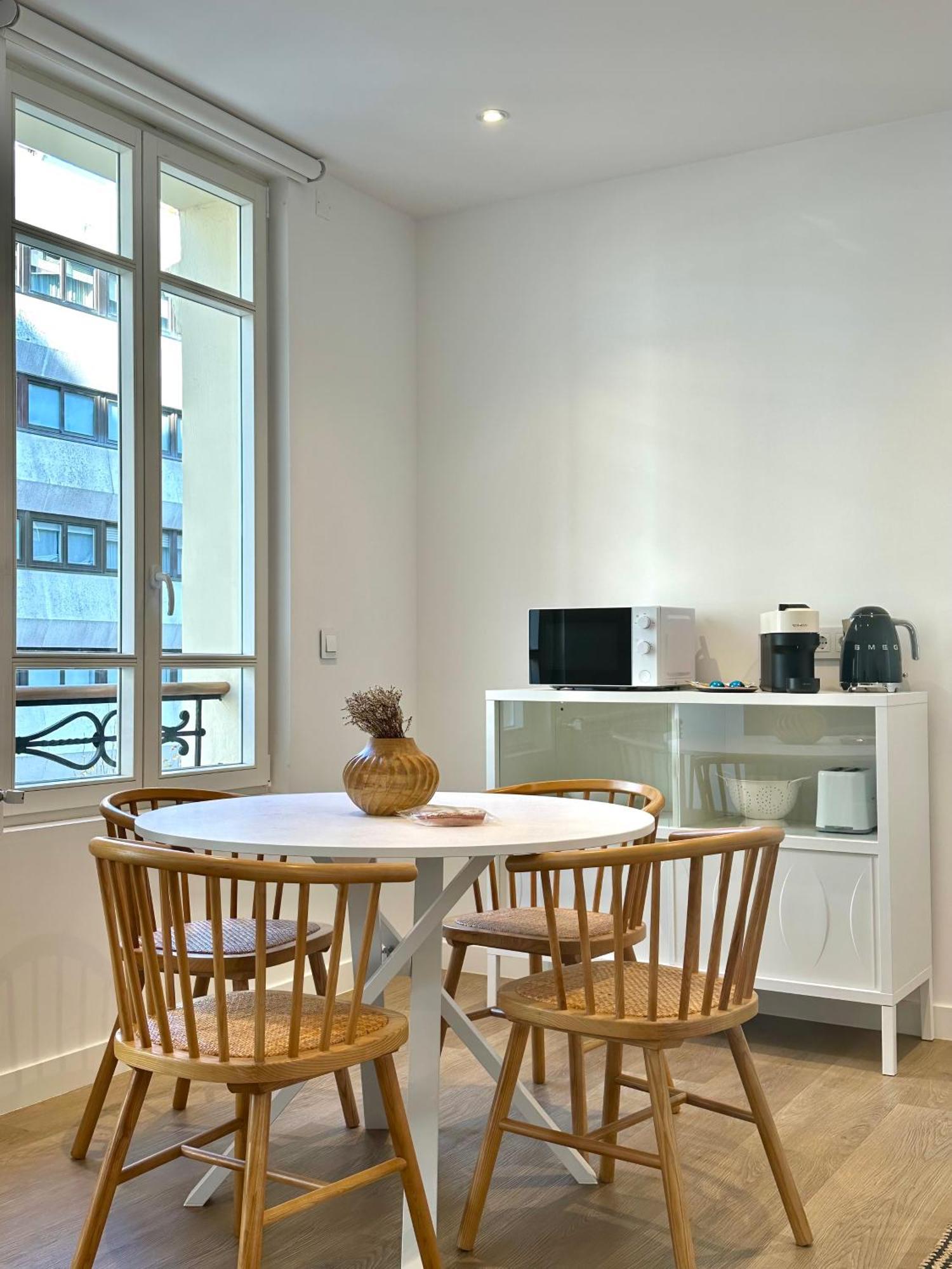 Corunaflat Apartamentos Con Encanto En El Centro De โอโกรูญา ภายนอก รูปภาพ